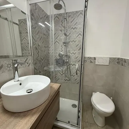 Neptune - Due Minuti Da Acquario *